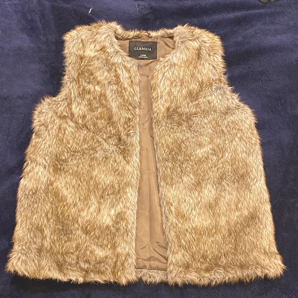 Women’s Faux Fur Vest